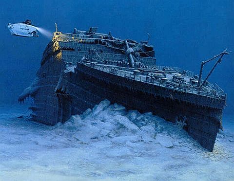 Гигантский «социальный» суперорганизм разрушает «Титаник»