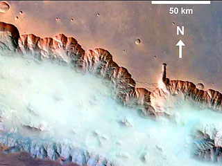 На Марсе обнаружены километровые ледники